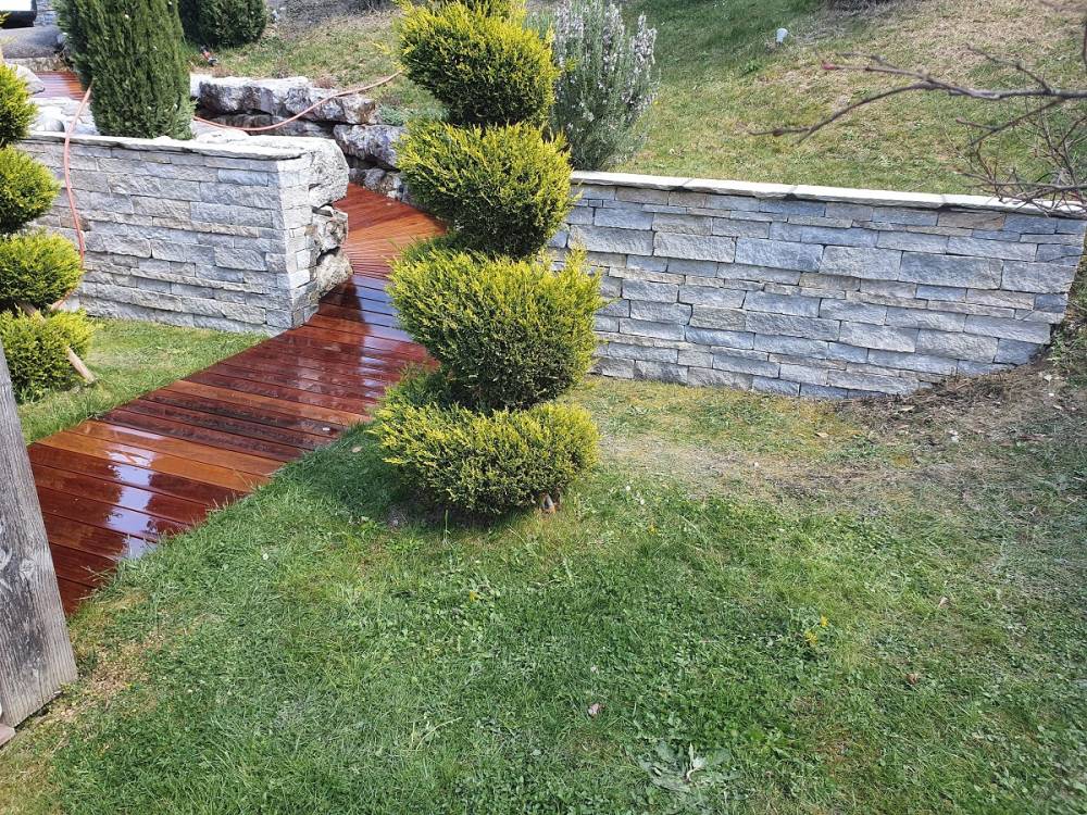 muret jardin pierre collée